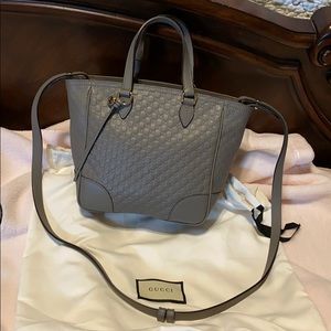 💯 authentic Gucci handbag